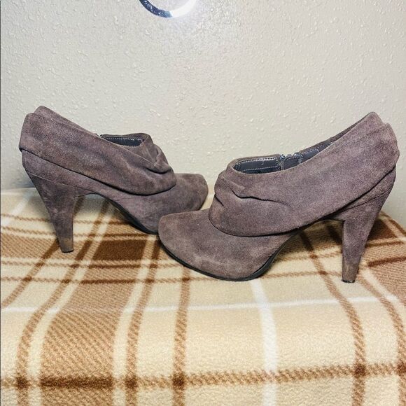 WORTHINGTON BOOTIES  - Picture 1 of 7